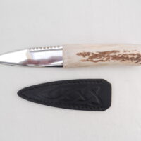 DSCN4051 Natural Sgian Dubh in Red Deer Antler and Wych Elm, Scottish knife, kilt Knife