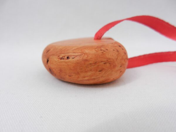 il_fullxfull.1872171524_4al7 Hand Carved Burr Lime Heart: Scottish Wedding Favor