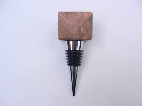 il_fullxfull.5166709666_qcs2 Scottish Burr Wych Elm Bottle Stopper: Wooden Wine Gift