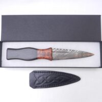 Sgian Dubh in African Blackwood and Surinese Snakewood with Damascus blade