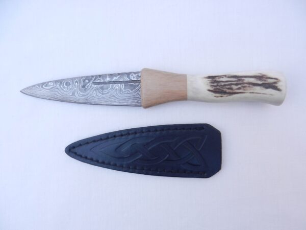 il_fullxfull.5566382370_npbo Damascus Steel Sgian Dubh: Red Deer Antler & Scottish Walnut Handle