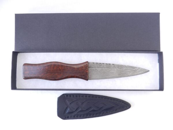 il_fullxfull.6242176251_jvvj Sgian Dubh in Snakewood and Scottish Yew with Damascus 15n20 blade