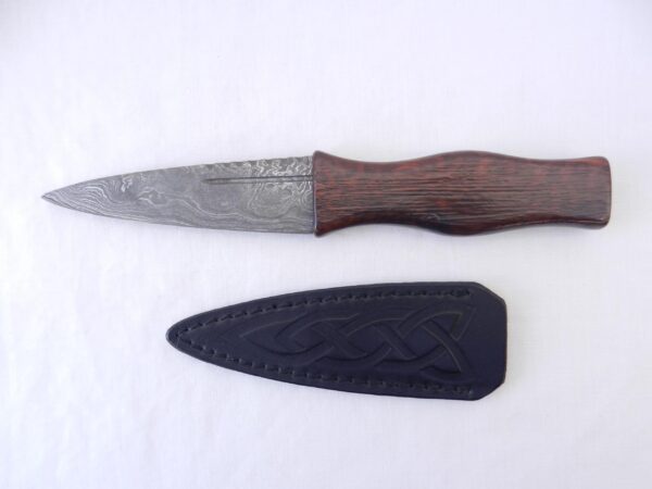 il_fullxfull.6242176257_ldnr Sgian Dubh in Snakewood and Scottish Yew with Damascus 15n20 blade