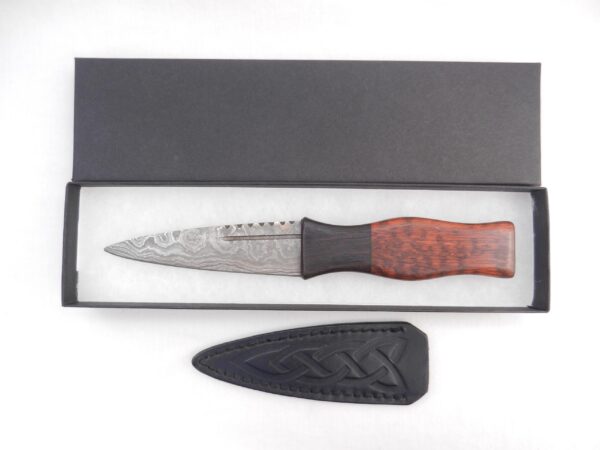 Sgian Dubh in Surinese Snakewood and African Blackwood with Damascus blade