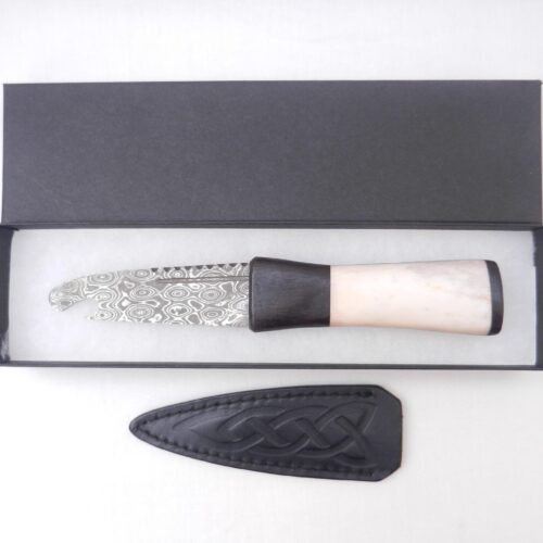 Damascus Steel Sgian Brew in Red Deer Stag Antler and African Blackwood, Scottish gift, antler gift, wedding gift, groom gift, mens gift