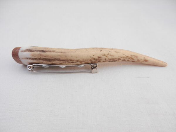DSCN2925 Scottish Red Deer Antler Kilt Pin: Burr Wych Elm, Handmade