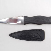 DSCN3989 Scottish Bog Oak and Oak Sgian Dubh, Scottish knife, kilt knife