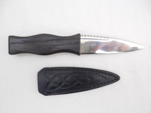 DSCN3990 Scottish Bog Oak and Oak Sgian Dubh, Scottish knife, kilt knife