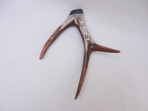 DSCN3076 Scottish Roe Buck Antler Kilt Pin with Bog Oak - Large size