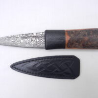 DSCN3110 Natural Blackthorn Damascus Sgian Dubh with Bog Oak and Brazilian Purpleheart centre