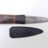 DSCN3117 Natural Blackthorn Damascus Sgian Dubh with Bog Oak and Brazilian Purpleheart centre