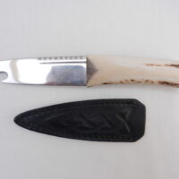 DSCN3193 Natural Sgian Brew in Red Deer Stag Antler and Bog Oak