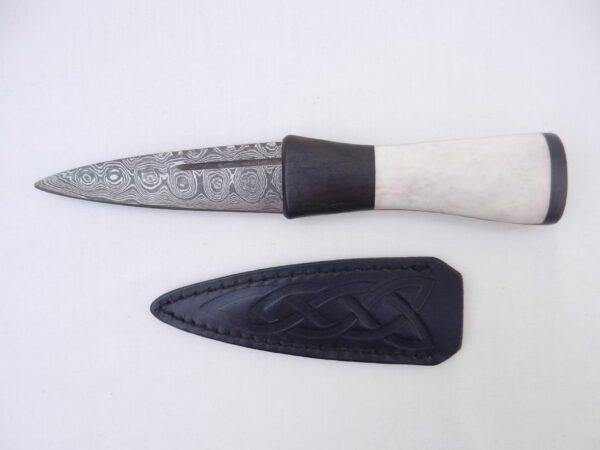 Damascus Steel Sgian Dubh in Red Deer Stag Antler and African Blackwood, Scottish gift, antler gift, wedding gift, groom gift, mens gift