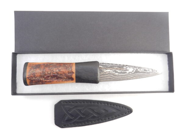 DSCN4088 Natural Blackthorn Damascus Sgian Dubh with Bog Oak and Brazilian Purpleheart centre, Scottish knife, kilt knife
