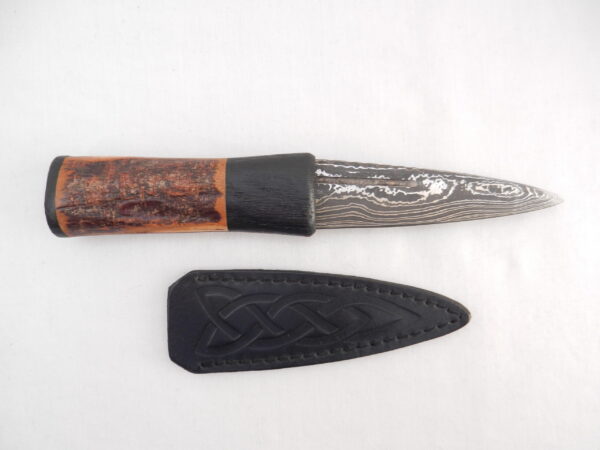 DSCN4089 Natural Blackthorn Damascus Sgian Dubh with Bog Oak and Brazilian Purpleheart centre, Scottish knife, kilt knife